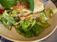 黄金脆煎银鳕鱼沙拉-CHINCHIN 青青·泰国料理(万象食家店)