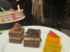 -万达瑞华酒店美食汇自助餐厅(楚河汉街店)