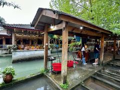 -源泉冷水鱼庄(小鱼洞店)