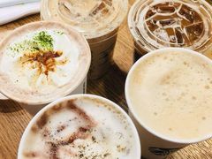-星巴克(西安李家村万达店)