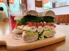 -Catch Bagel(芳草地店)