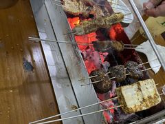 -老广烧烤(骆驼山康馨园店)