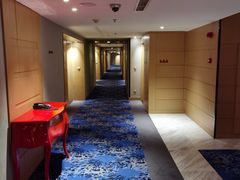 -上海虹桥西郊假日酒店