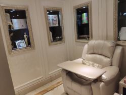 -孔雀手美甲美睫护理