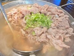 -肖四女乐山跷脚牛肉(南汇大学城生活广场店)