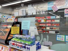 -全家便利店(宜山路站店)