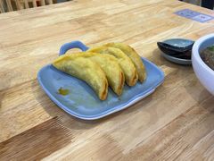 -老新隆牛肉锅贴(新街口店)