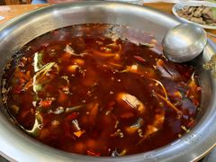 -重庆鱼美佳火锅(四川师大店)