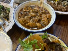 -CowCow其其·牛杂咖啡公司(六运店)