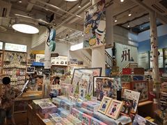 -猫的天空之城概念书店(杭州南宋御街店)