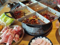 -白乐天毛肚火锅馆(南滨路店)