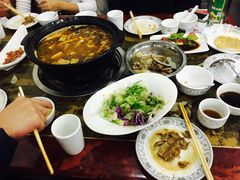 -亮健容天生蚝烧烤自助(交道口直营店)