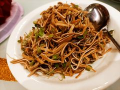 椿香豆皮-金春禧·鲁菜海鲜(延吉路万达店)