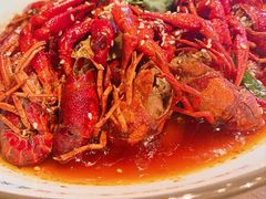 -临界音乐酒馆·小龙虾·江湖菜(华熙LIVE·鱼洞店)