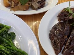 -乌文新澄海卤鹅店