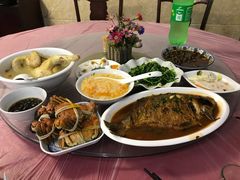 -小陆莲花蟹园农家乐(莲花岛店)