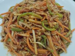 -津鲁园饭店