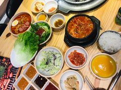 -喜来稀肉(北外滩白玉兰广场店)