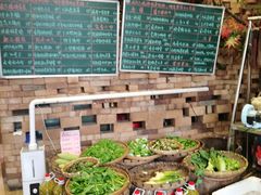 -逸兴楼·地道长沙菜(六沟垅店)