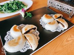 生煎苏子饼-品味泸沽湖•民族特色菜(大落水店)