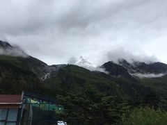 -贡嘎雪山