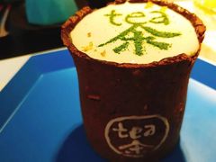 手工奶盖茶-茶是一枝花泡茶店