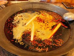-星鸿社重庆老火锅(燃灯寺分店)