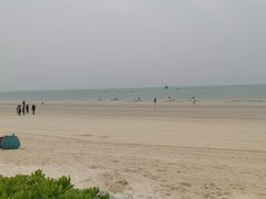 -侨港海滩