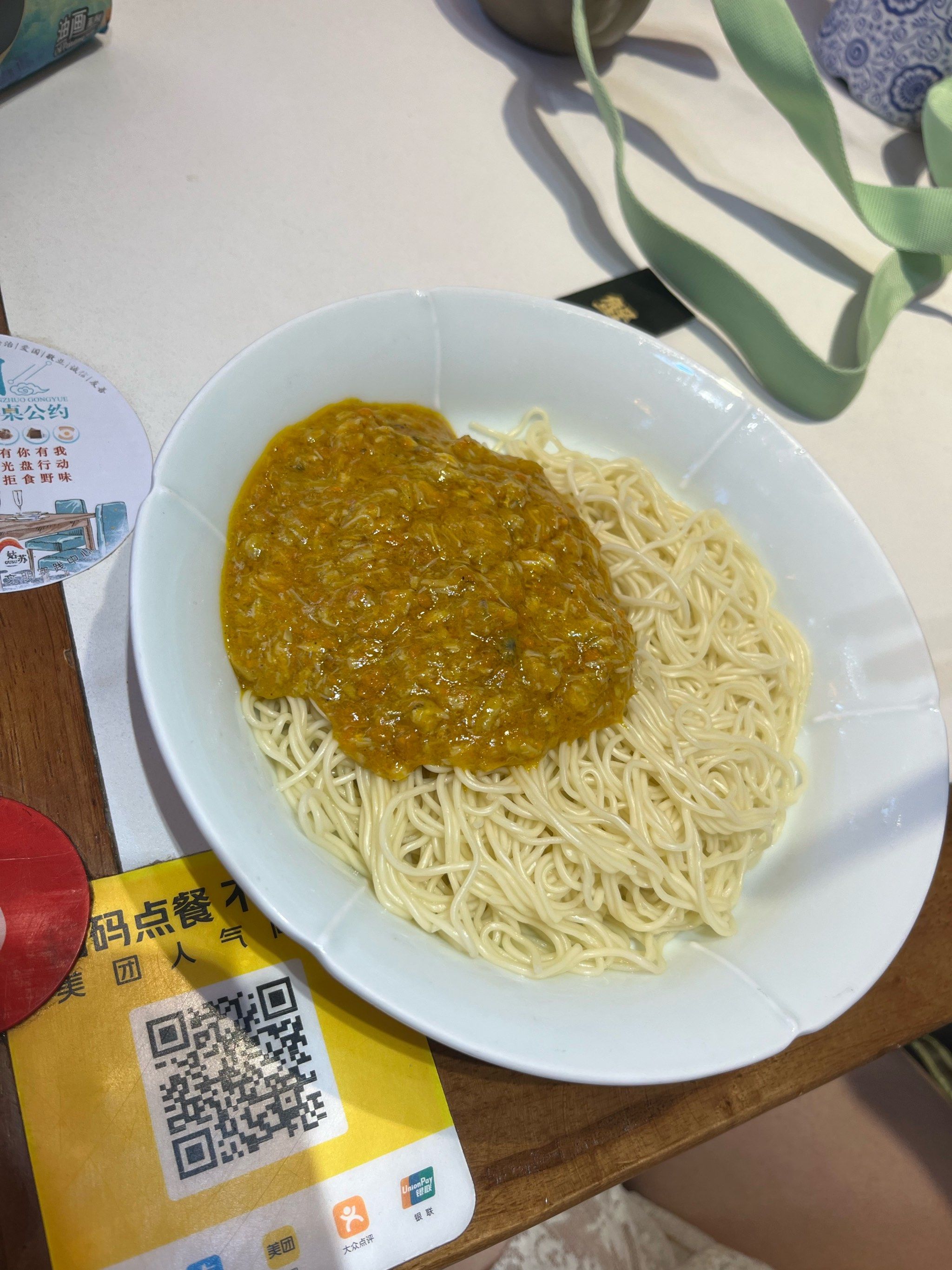 口味很不错的服务超级热情周到菜品很精致啊倒在面