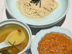 -裕兴记•蟹黄面馆(人民广场店)