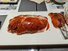 酥不腻烤鸭-小大董·烤鸭(观景餐厅·南京西路店)