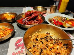 -草家酱蟹炭火烤肉店(珲春南路二店)
