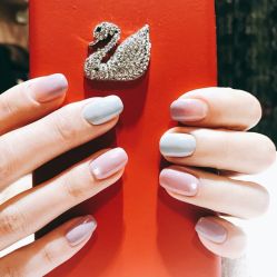 -染指坊日式美甲美睫设计中心