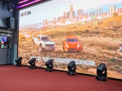 -嗨翻Hi-Fun竞技主题乐园·蹦床亲子生日轰趴(国光1937店)