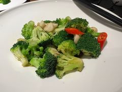 -茶影·老味烧烤