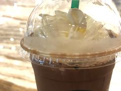 -星巴克臻选(成都环球乐天店)