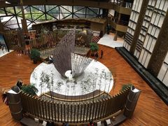 -上海滴水湖皇冠假日酒店