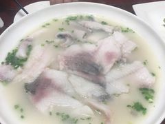 葱香鱼片-北平小馆·烤鸭·家常菜(磨房北里店)