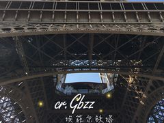 -埃菲尔铁塔