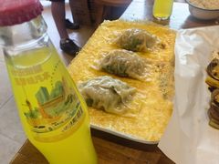-东来菜馆•手抓海鲜家常菜•海鲜锅贴(鸽子窝店)