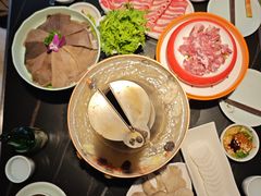 -额尔敦传统涮(公园西路店)