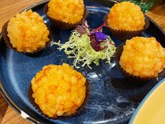 咸蛋黄鲜虾球-荟廷·晶萃(陆家嘴尚悦湾店)