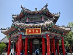 -泉畔人家·老济南经典鲁菜(大明湖店)