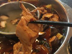 -重庆烧鸡公火锅(簋街店)