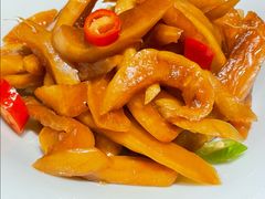 -头上红煨盐鸡乡村食府