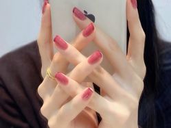 -悦指间美甲美睫
