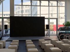 -上海冠松华奥奥迪4S店(张江店)
