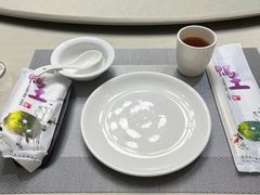 -鸭王烤鸭店(三里河店)