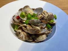 -臻鲜燕海鲜融合餐厅(金陵style店)