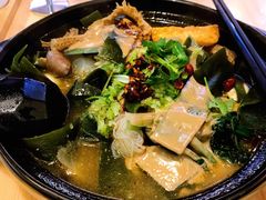 -Hi Joopo Hot Pot 吉阿婆麻辣烫
